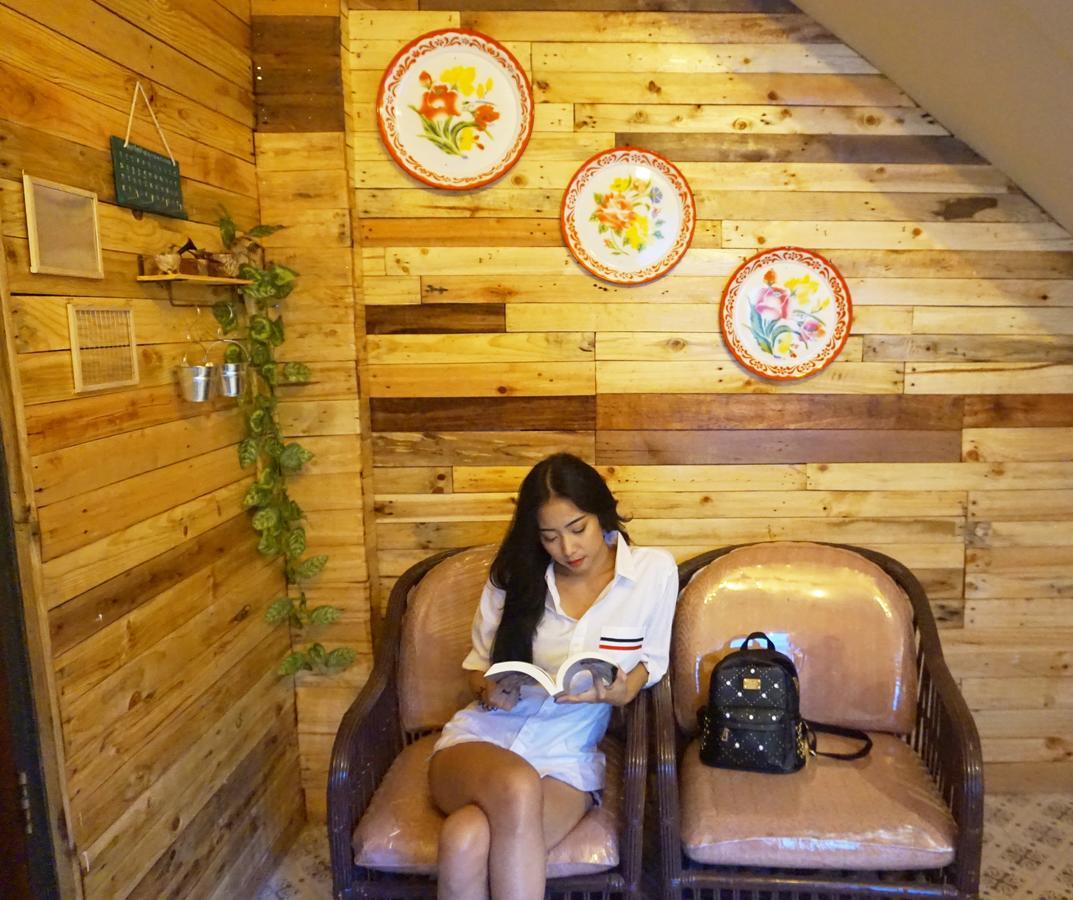 Staying Hostel กรุงเทพมหานคร ภายนอก รูปภาพ